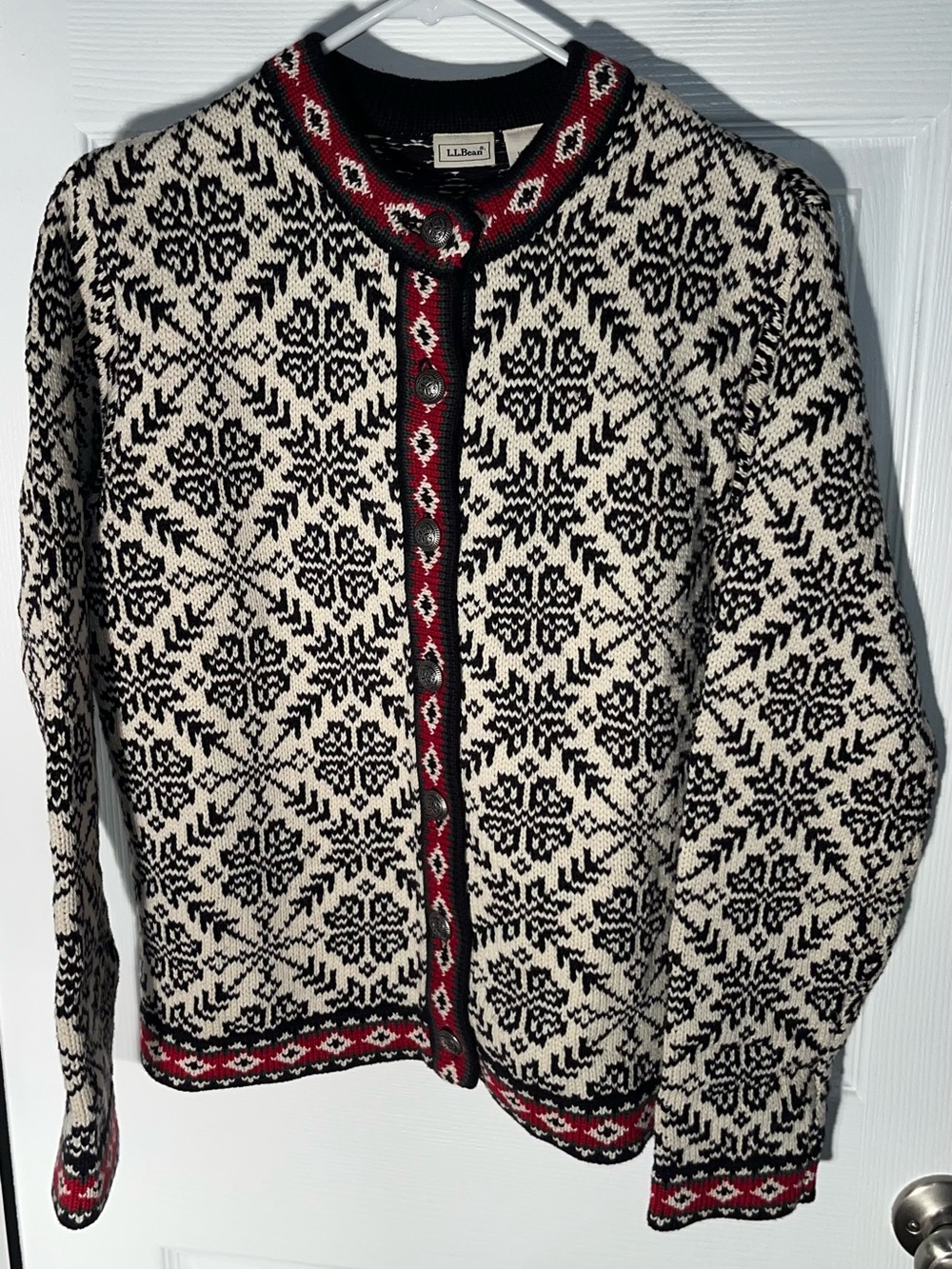 L.L. Bean Vintage Nordic Snowflake Sweater Cardigan Size Small S 100% Cotton